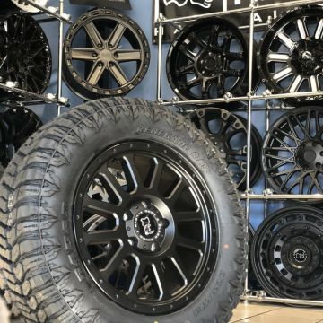 Buy Wholesale Thailand Dmax L200 Truck 17" Black Rhino Alloy Wheels