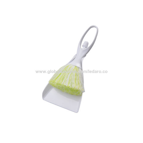 https://p.globalsources.com/IMAGES/PDT/B1178074600/computer-cleaning-brush.jpg