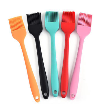 https://p.globalsources.com/IMAGES/PDT/B1178384938/Silicone-Basting-Oil-Brush.jpg