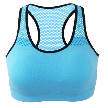 Strappy Sports Bras for Women - Criss Cross Back Sexy Wireless Padded Yoga  Bra Cute Workout - China Running Tank and Crop Tank price