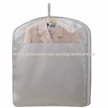 Luxury Garment Bags | Travel Suit Carriers | Arterton London