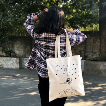 2pcs Women Aesthetic Cute Tote Bags Inspirational Gifts For Women Beach Bags  Reusable Grocery Canvas Tote Bags Of Print Smile Black