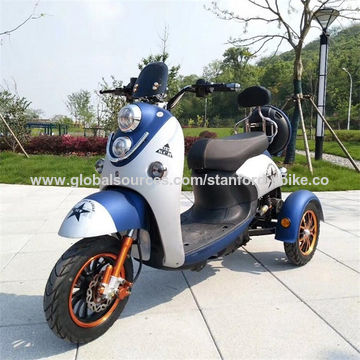 2021 Three Wheel Electric Vespa Tricycle Mobility Wheelchair