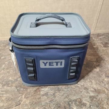 Buy Wholesale Mexico Yeti Hopper Flip 12 Soft Cooler - Navy & Yeti