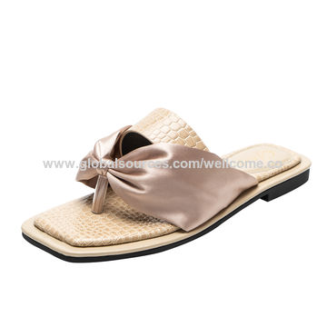 new style slippers girl