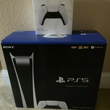Sony PlayStation 5 PS5 Blu-Ray Disk Standard Edition Console Brand New In  Box