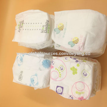 Achetez en gros Couches Bébé Jetables Pour Bébé Couche Pour Nouveau Né Oem  Chine et Couches Pour Bébé à 0.04 USD