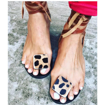 Buy Wholesale China 2021 Wholesale Large Size Casual Fashion Sequin  Decoration Flat Leopard Glitter Sandals For Women & Sandals at USD 7 |  Global Sources