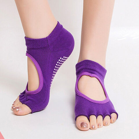 Calcetines de yoga antideslizantes con 5 dedos, logo personalizado, suaves, tobilleros y de punto para pilates for sale at factory direct price