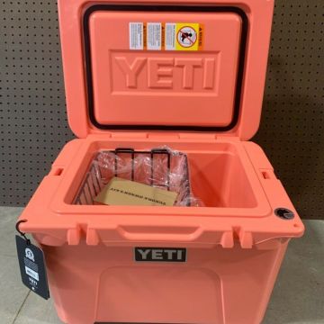 https://p.globalsources.com/IMAGES/PDT/B1184357249/YETI-Tundra-35-CORAL-Cooler.jpg