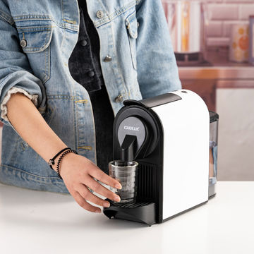 https://p.globalsources.com/IMAGES/PDT/B1184359027/Capsule-coffee-machine.jpg