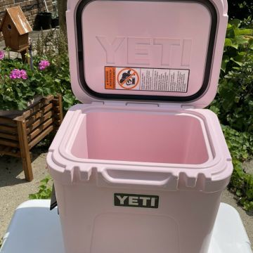 Buy Wholesale United States Yeti Roadie 24 Ice Pink Cooler New & Yeti 24 Ice  Pink Cooler at USD 100