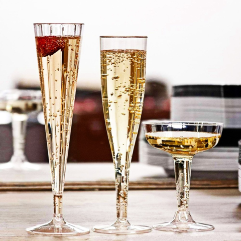 Achetez en gros Flûtes à Champagne Paillettes En Or Verres Grillés En  Plastique Jetable Party Cocktail Tasse Chine et Verres à Vin à 0.0013 USD