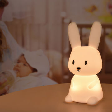 Veilleuse Enfant, USB Rechargeable Veilleuse Bébé Lampe LED en Forme de  Panda, Silicone Lampe de Chevet Tactile, Portative Lumière LED Lampe de  Nuit p