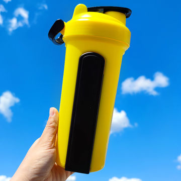 Buy Wholesale China New Design Shaker Bottle With Magnet Promotional Water  Bottle For Gym & Shaker Bottle at USD 19