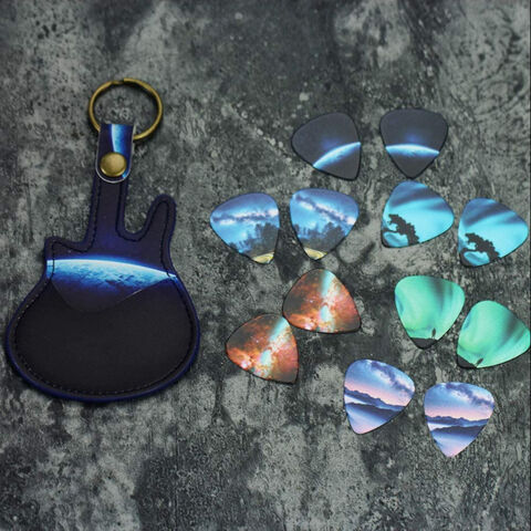12 Japanese Culture Guitar Picks With Leather Keychain Holder - Medium Gauge Celluloid Plectrums