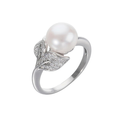 Natural White Gemstone Pearl Ring