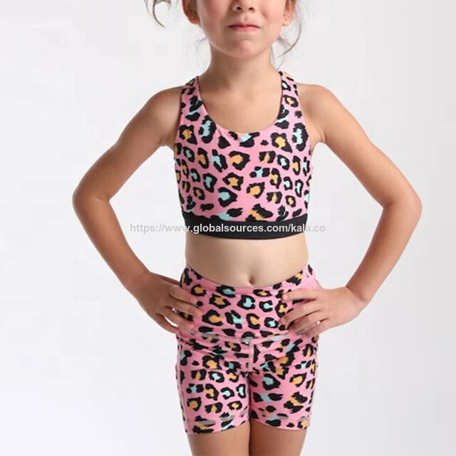 Ropa deportiva para niños con logo personalizado, shorts de ciclista con estampado de leopardo rosa para fitness y entrenamiento, conjunto de yoga para niños con bolsillo for sale at factory direct price