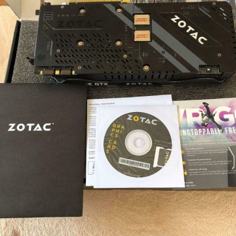 ZOTAC Carte graphique - NVIDIA - GeForce®GTX 1080 Ti AMP Edition