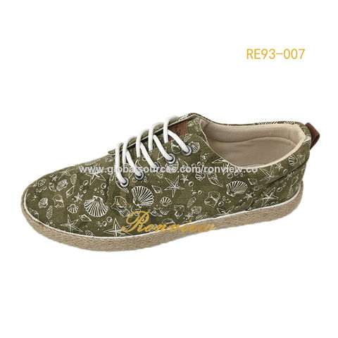 Chaussures vulcanisées pour hommes avec empeigne en toile et semelle en jute de caoutchouc for sale at factory direct price