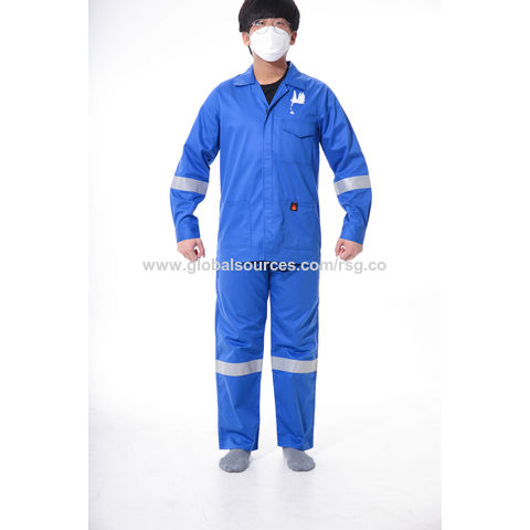 Amazon.com: MXBAOHENG Heat Resistant Suit Fireproof Clothing, Anti Thermal  Radiation 1000-1200 Degree Flameproof Coveralls, Composite Aluminium Foil  Firefighter Uniform(XXL) : Tools & Home Improvement