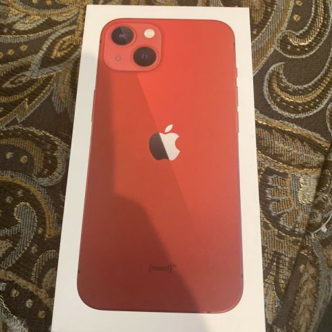 Apple iPhone 13 - 128 GB - RED