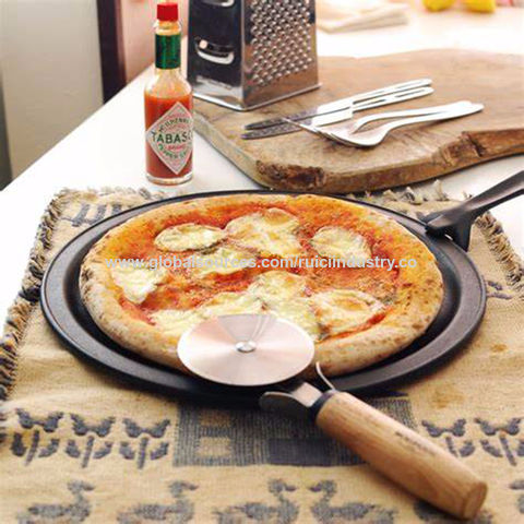 https://p.globalsources.com/IMAGES/PDT/B1186895394/pizza-pan.jpg