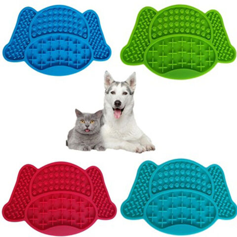 Alfombrilla de Silicona para Lamer con Forma de Cabeza de Perro, Alimentador Saludable, Comedero Lento para Perros for sale at factory direct price