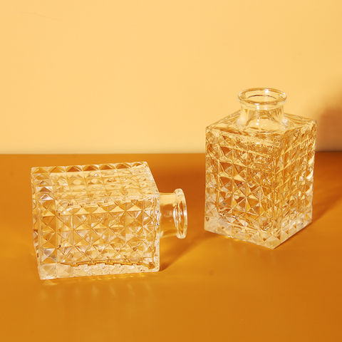 Source manufacturer custom square 35ml 50ml 100ml empty perfume bottles  clear perfume bottles luxury glass perfume bottle on m.