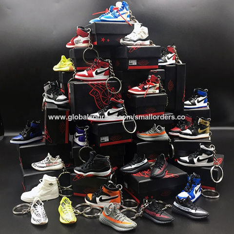 3d sneaker keychains with box