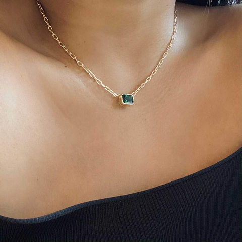 emerald and diamond pendant necklace