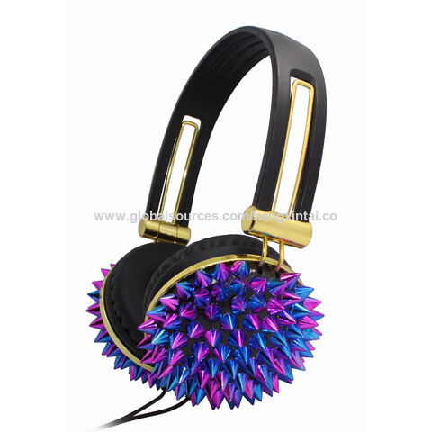 https://p.globalsources.com/IMAGES/PDT/B1187984731/wired-headphones.jpg