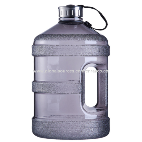 Wholesale Cheap Price Portable Plastic Water Bottles About in The