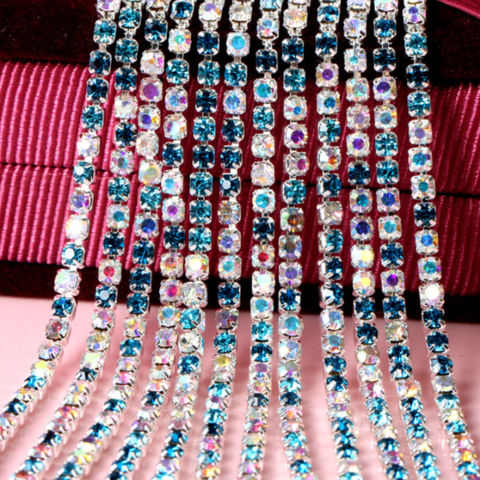 Ab Rhinestone Claw Chain 