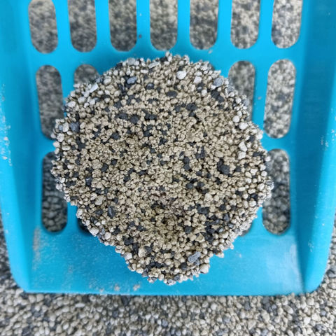 adding activated carbon to cat litter
