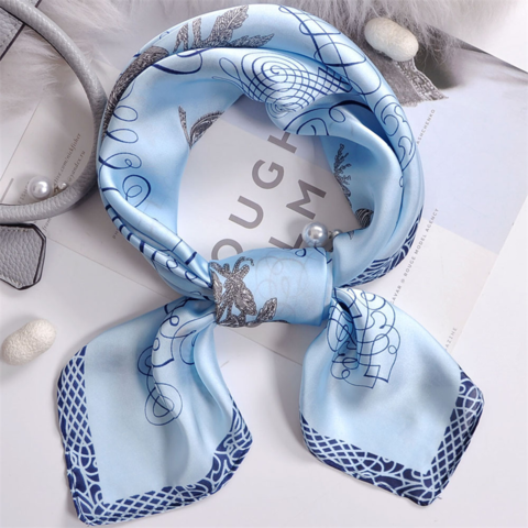 Wholesale 2021 Hot Sale Fashion Women′ S Designer Scarves Luxury Brand  Pattern - China Polyester Scarf and Silk Scarf price