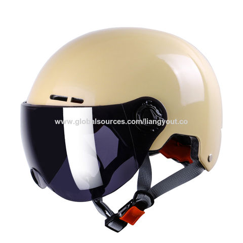 lightest weight motorcycle helmet