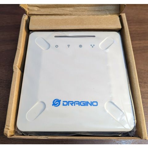 IN HAND Dragino LPS8 915mhz IOT Data Only Hotspot Miner NEW
