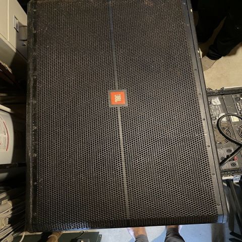 jbl srx728s subwoofer