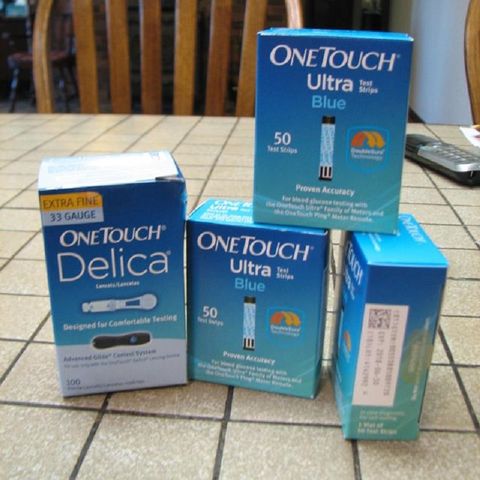 accu chek one touch ultra test strips