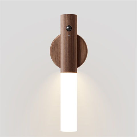 Luz LED de madera al por mayor con sensor de movimiento, luz de pared portátil doméstica, luz nocturna recargable for sale at factory direct price