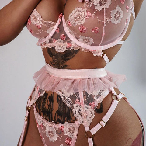 3 Point Type Lace Sexy Lingerie Two Pieces Tight See-Through Sexy Underwear  - China Sexy Lingerie and Lingerie price