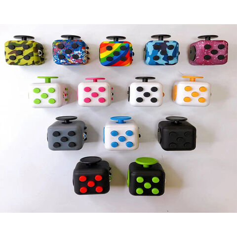 Achetez en gros Fidget Cube Jouets Créatif Anti Stress Calmar Jeu Fidget  Jouet Chine et Fidget Cube à 1.42 USD