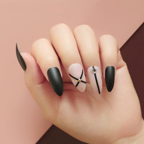 Amazon.com : Isesuch Vampire Zombie False Nails, 10PCS Halloween Black Red  Witch Scary Fake Fingers Nail Covers Set Halloween Party Costume Prop Nail  Art Tools Accessory : Beauty & Personal Care