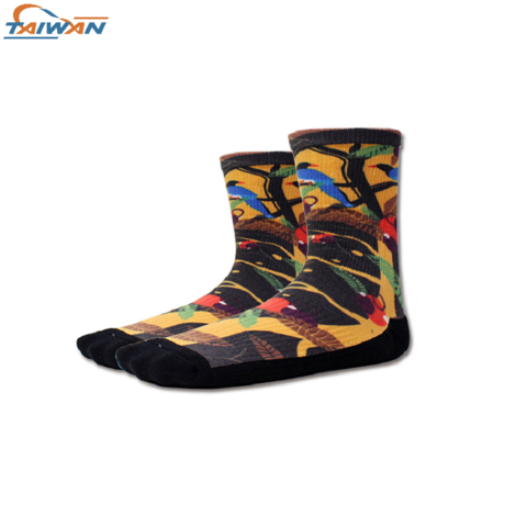 Chaussettes Fonctionnelles 3D Haute Technologie avec Fibre de Café - Forêt for sale at factory direct price
