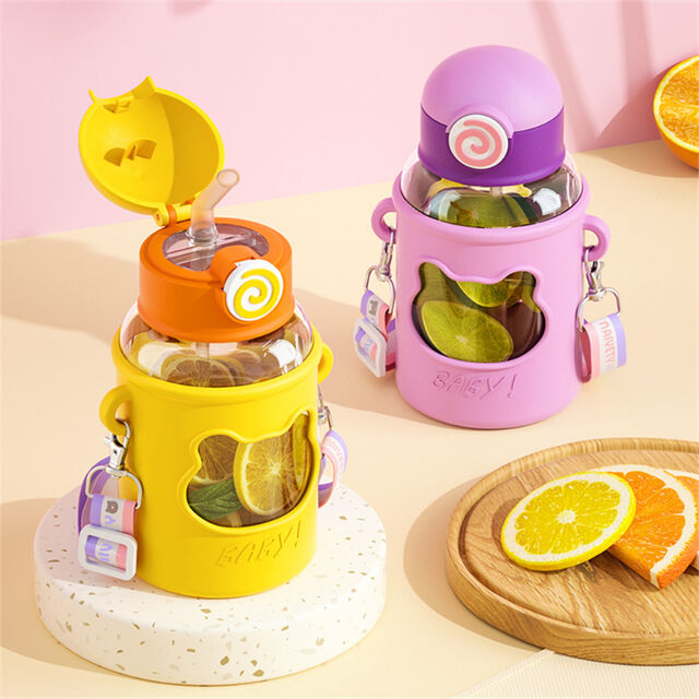 Wiederverwendbarer Wasserbecher für Kinder mit schrägem Kreuzdesign aus Silikon für die Schule for sale at factory direct price