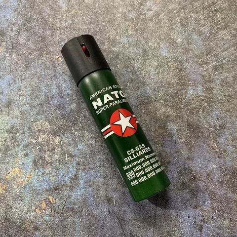 Compre Spray De Pimienta Pequeño Artefacto De Defensa Personal Para Damas y  Spray De Pimienta de China por 3 USD