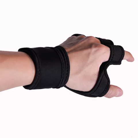 Factory Price Noslip Wear Resistant Gym Deadlift Breathable Half Finger  Weightlifting Gloves - China Wrist Wraps and Wrist Support price