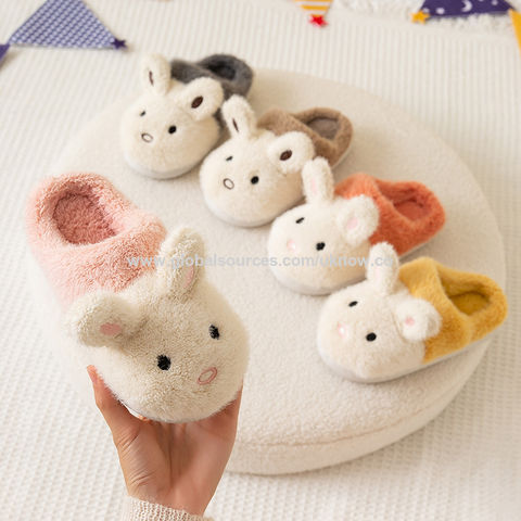Sandal katun anak-anak perempuan, sandal rumah hangat grosir, sandal mewah anti selip untuk lantai