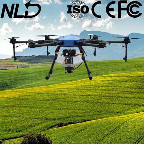 Drone Professionnel De L'agriculture Sur Le Terrain Vert Image